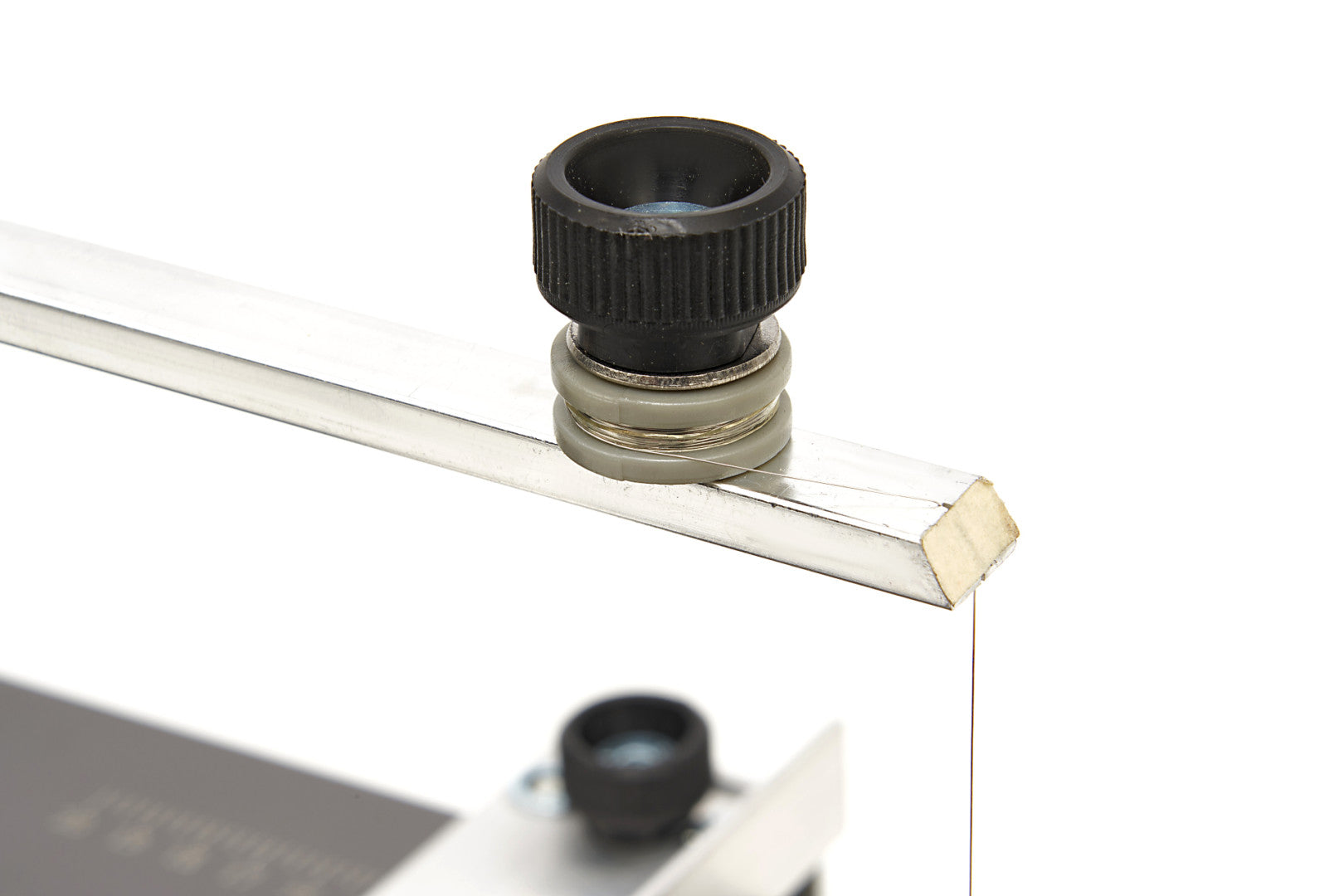 POLISZTIRÉN VÁGÓ GÉP 18W HBM