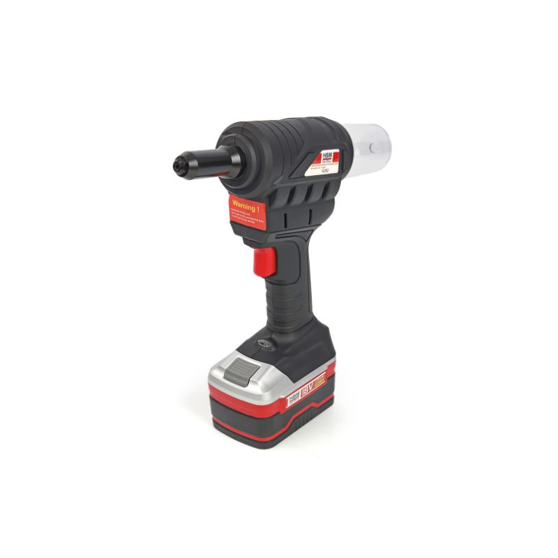 AKKUMULÁTOROS SZEGECSELŐ PISZTOLY 18V 4.0 AH