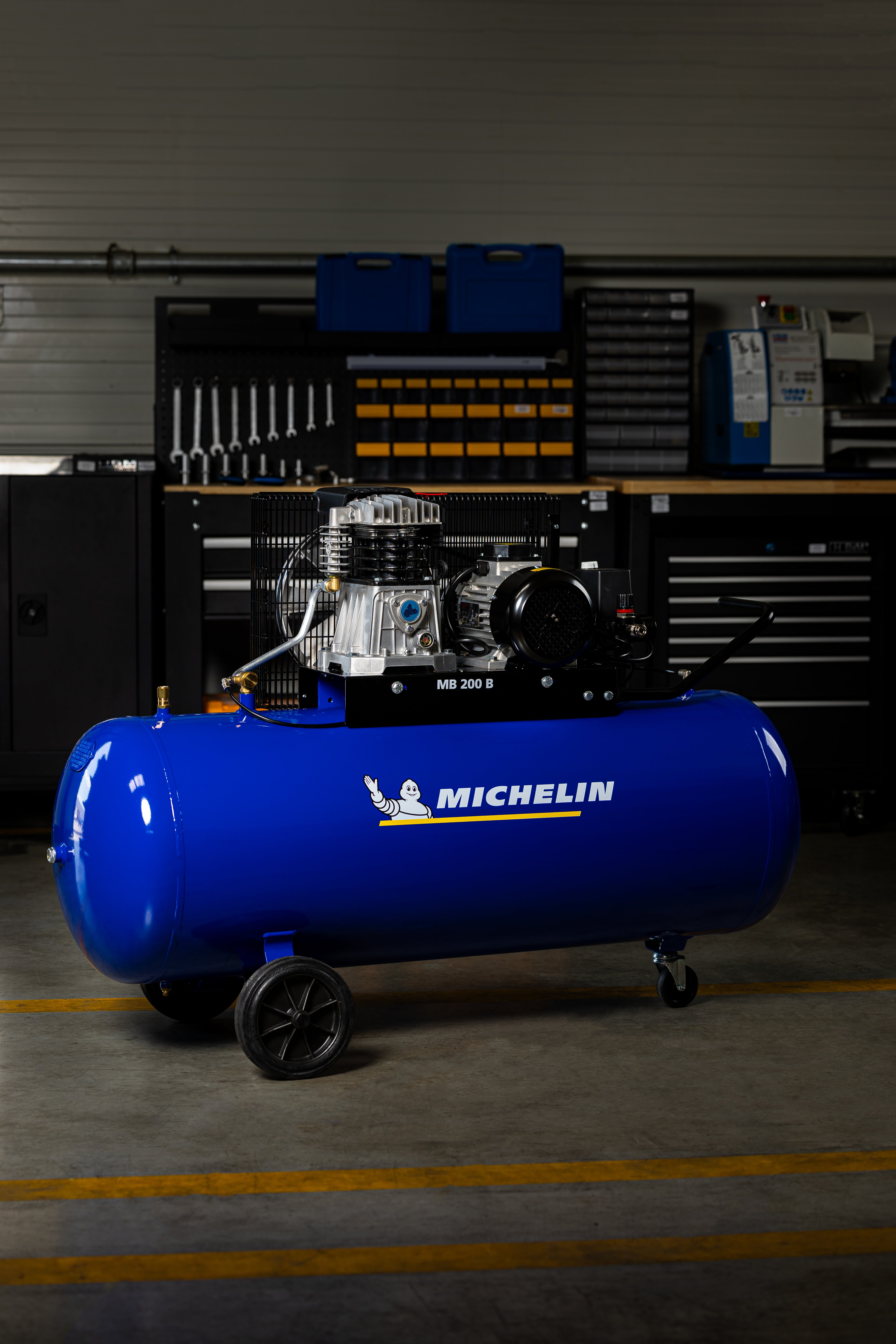 Michelin kompresszor 200l 3le 230V fiac italy