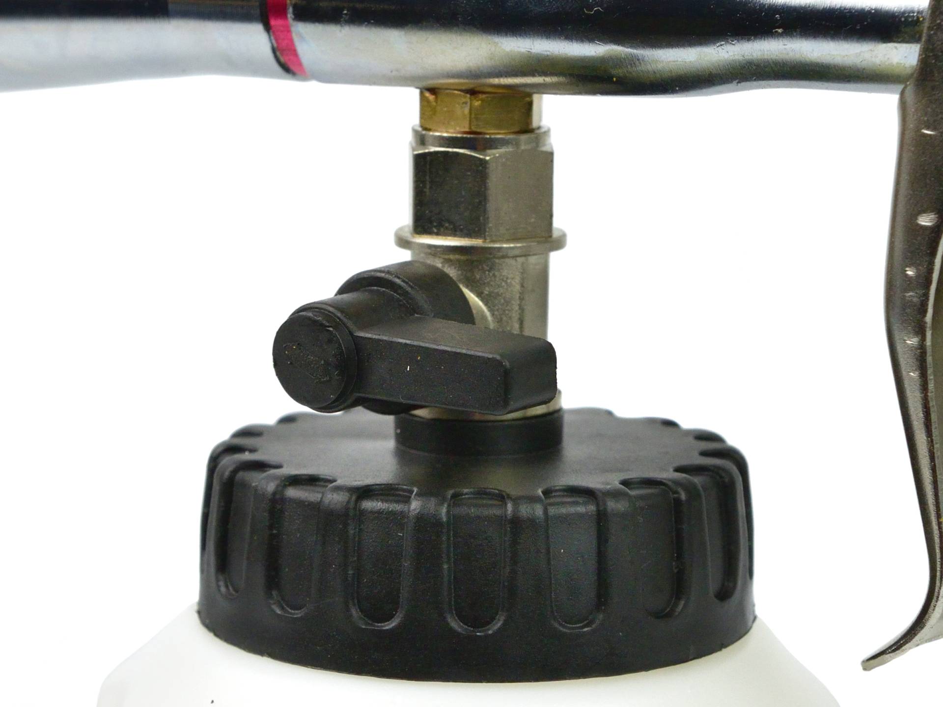 PNEUMATIKUS KÁRPITTISZTÍTÓ