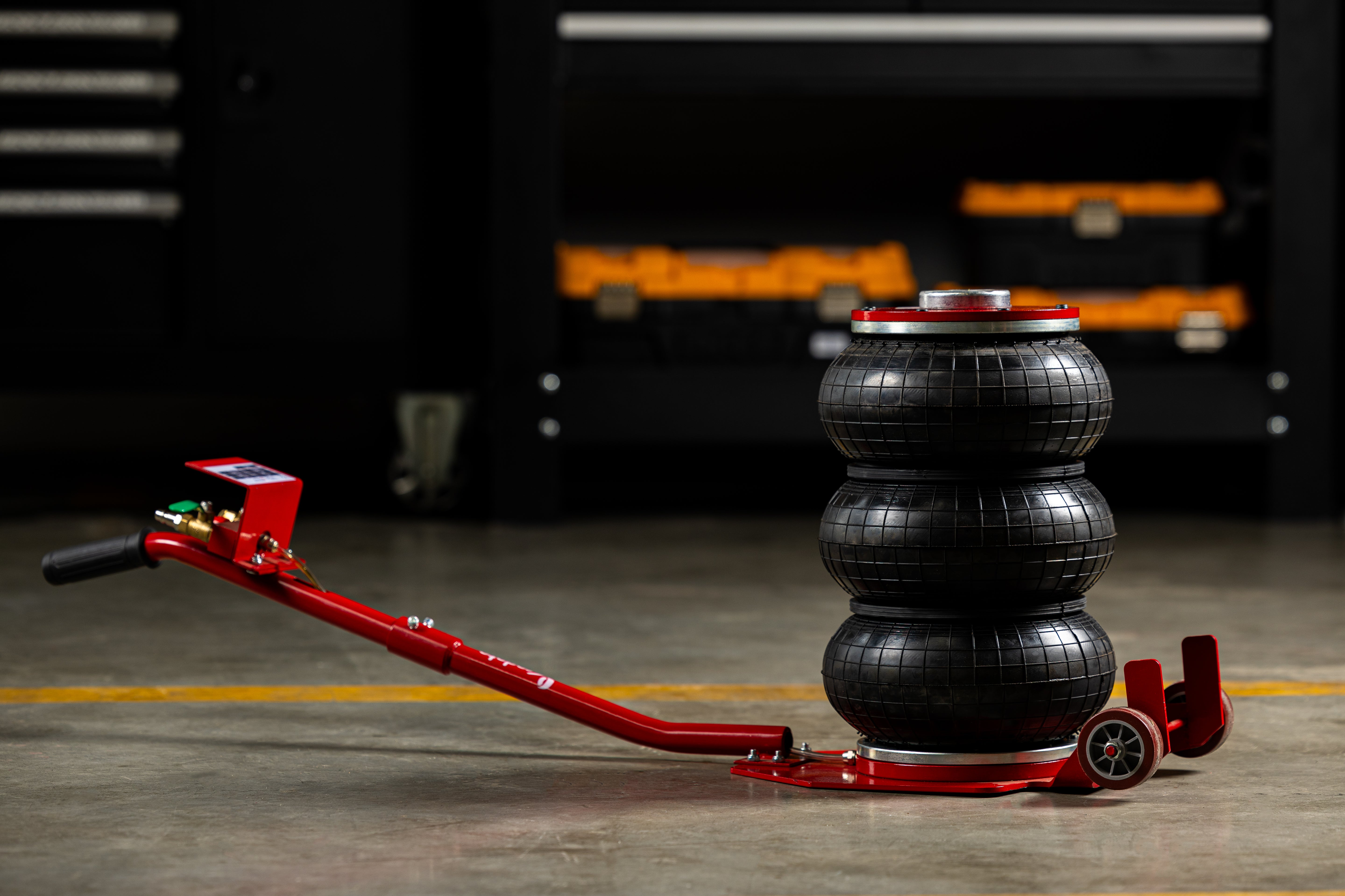 Pneumatikus légpárnás emelő 3.5T adapterrel 15-48cm