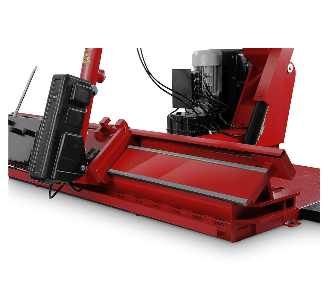 AUTOMATA KAMION GUMISZERELŐ GÉP 14 - 56" MT56 REDATS