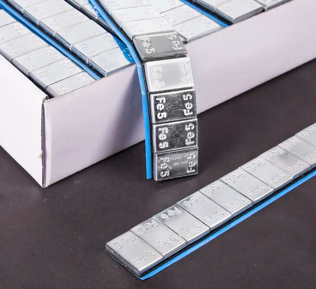 ÖNTAPADÓ CENTÍROZÓ KERÉKSÚLY KÉSZLET 5 G FE EDGY 100 SÁV