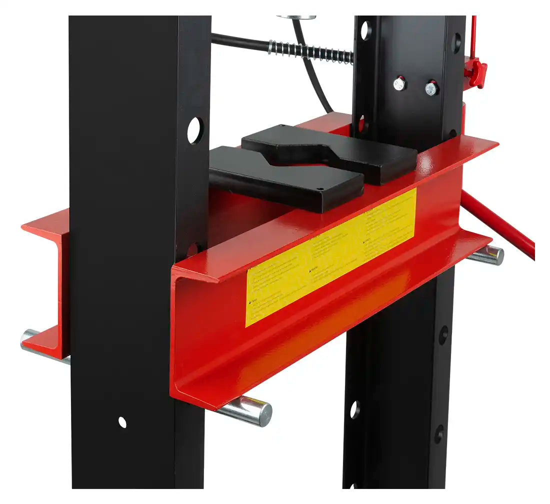 HIDRO-PNEUMATIKUS PRÉS 30T REDATS