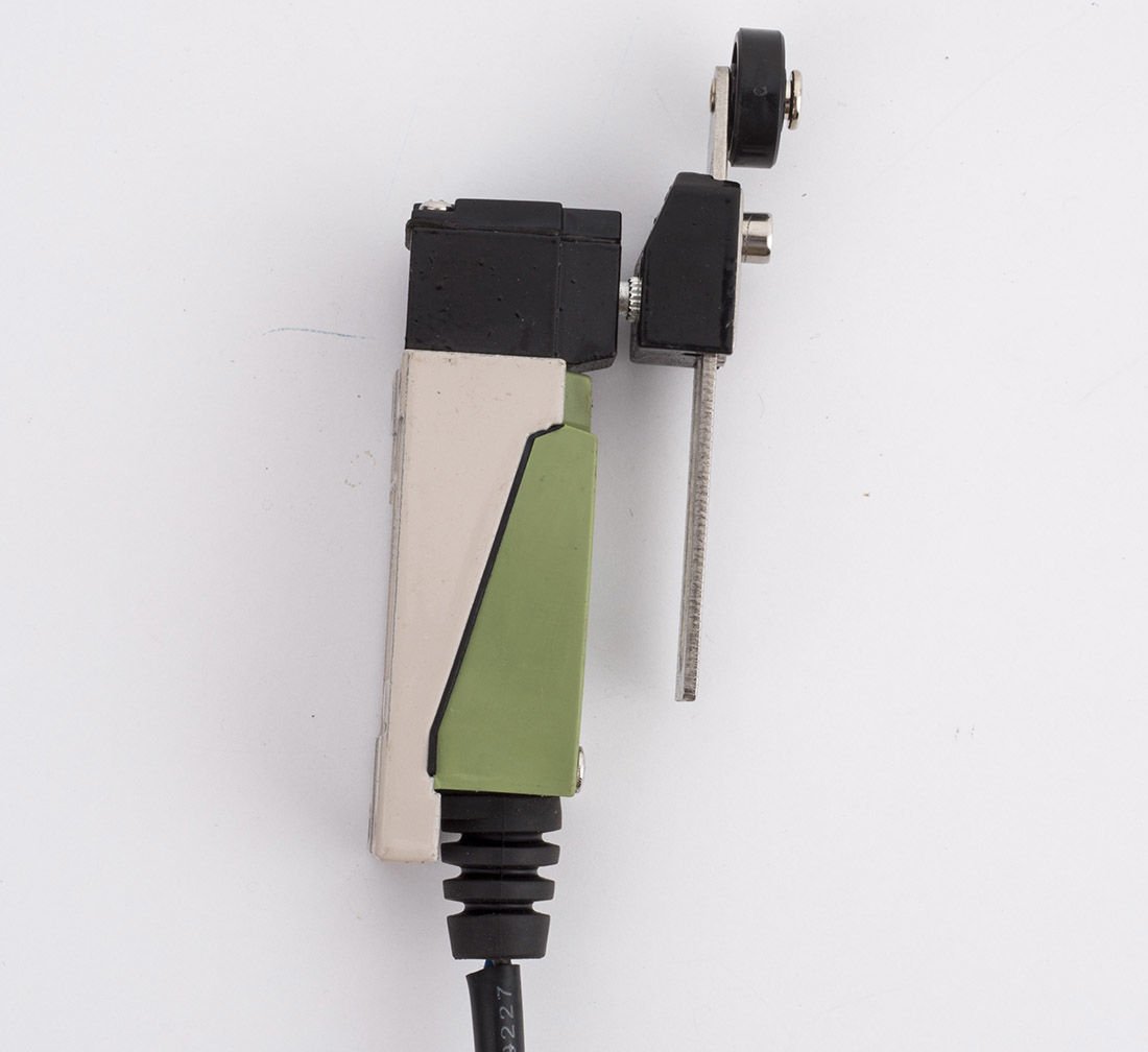 VÉGÁLLÁSKAPCSOLÓ EMELŐKHÖZ GB2113 GB2114 GB0722