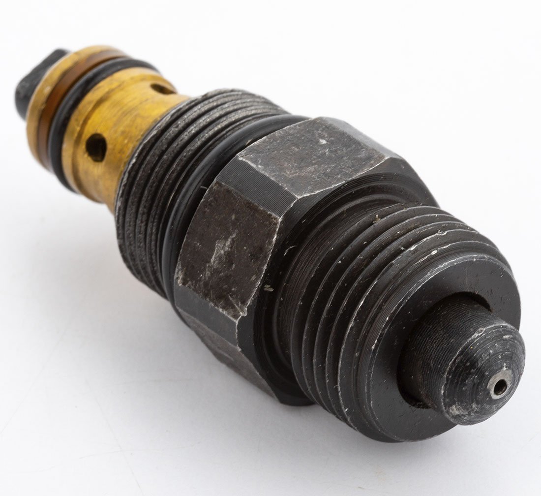 LEENGEDŐ SZELEP AUTÓ EMELŐHÖZ L-250 EMELŐHÖZ