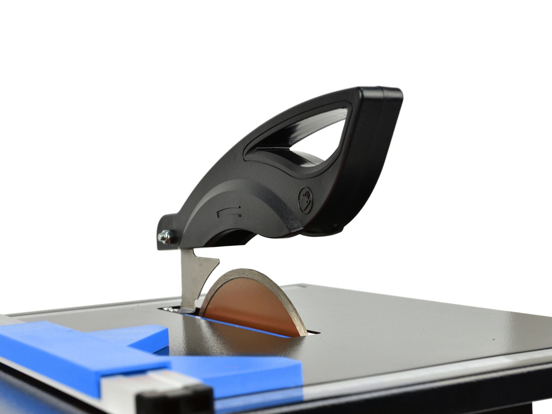 CSEMPEVÁGÓ GÉP 600 W