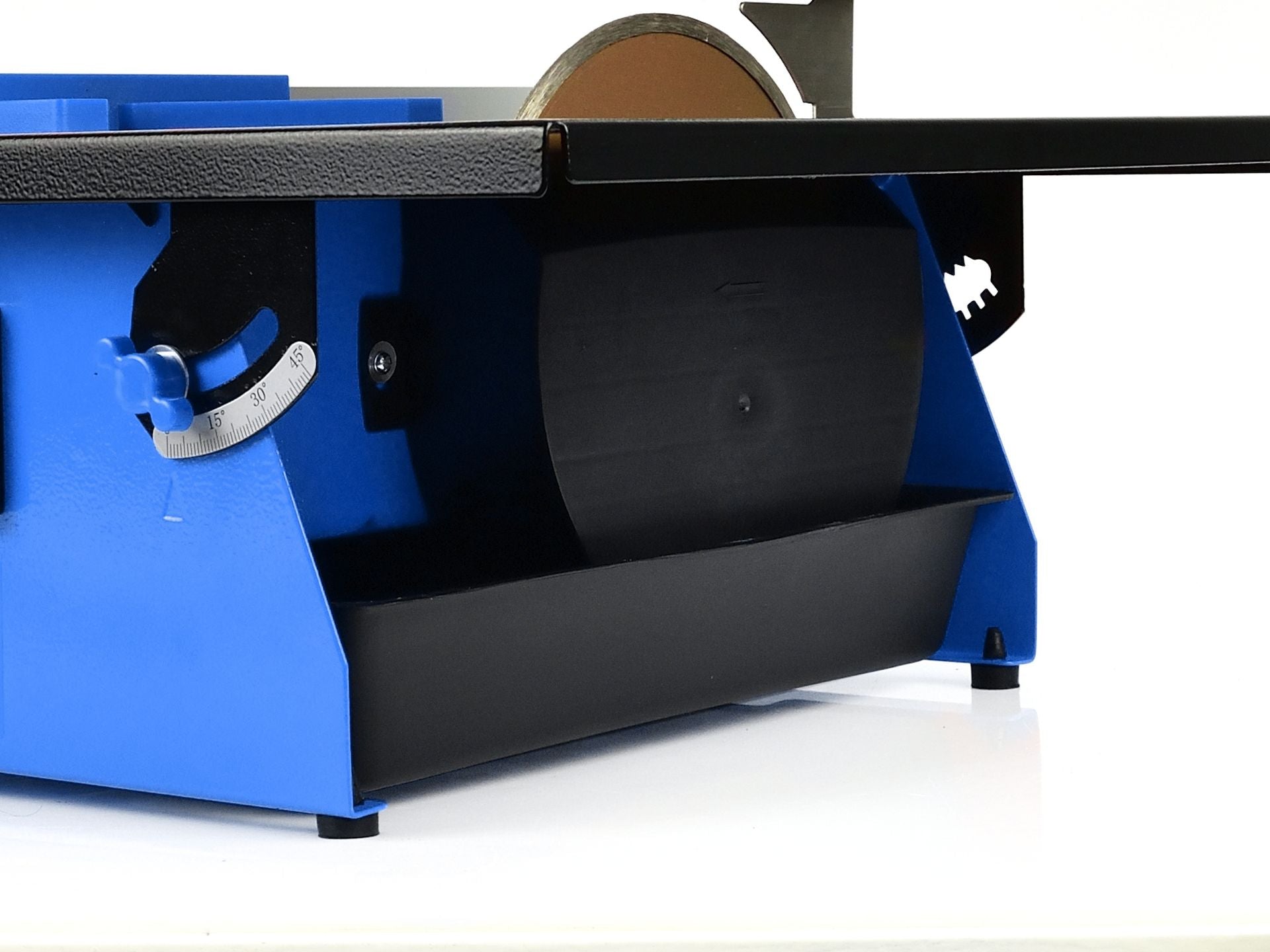 CSEMPEVÁGÓ GÉP 600 W