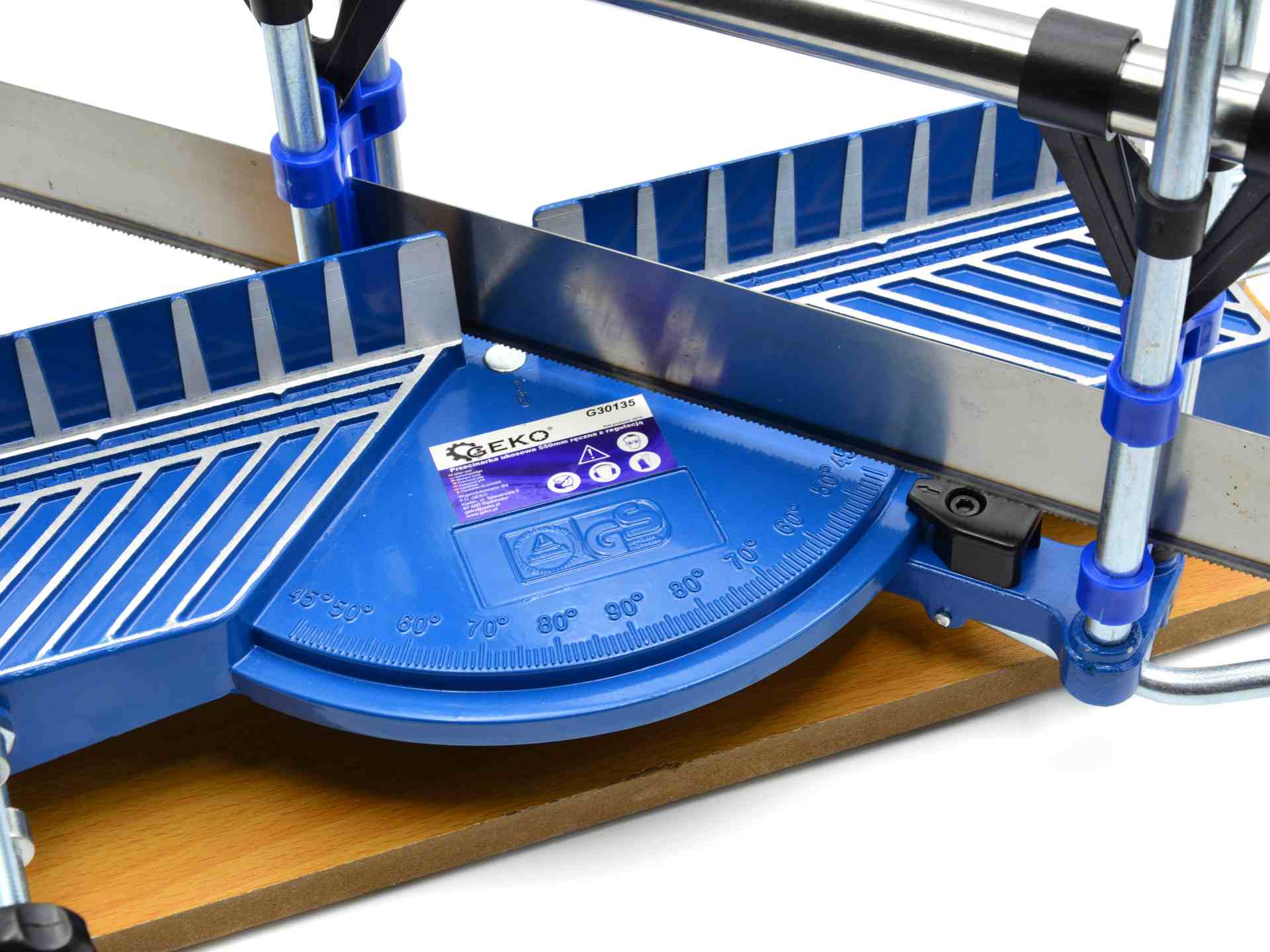 KÉZI SZÖGVÁGÓ FŰRÉSZ 550 MM