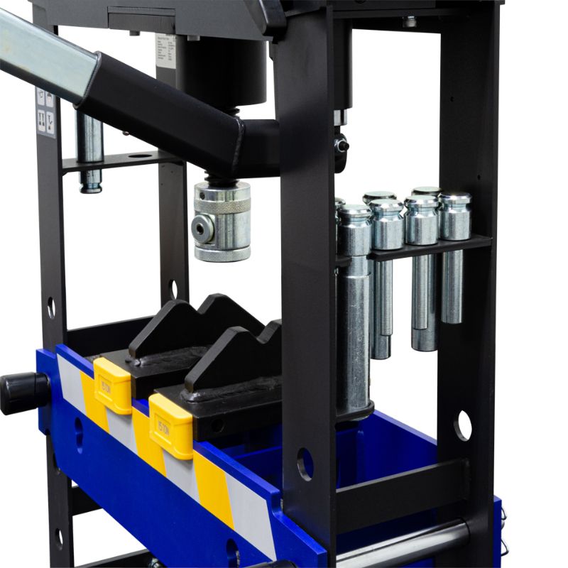 HIDRAULIKUS PRÉS - 15 T - MAMMUTH