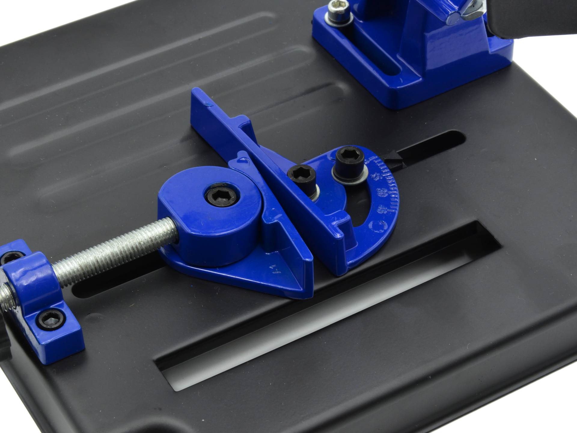 ASZTALI KÖRFŰRÉSZ 115-125 MM