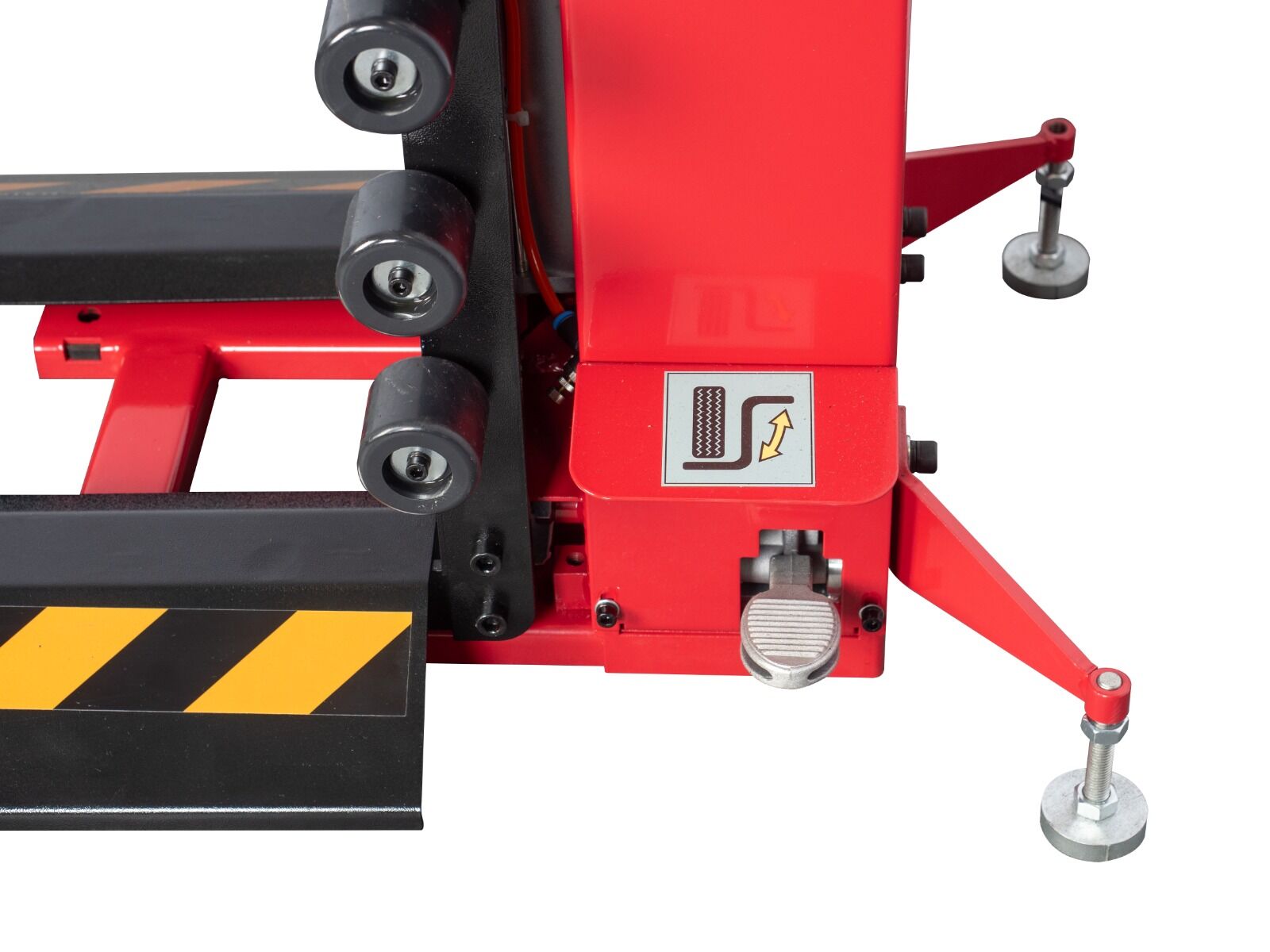 KERÉKEMELŐ KERÉKKIEGYENSÚLYOZÓ ÉS GUMISZERELŐ GÉPHEZ, EMELŐKÉPESSÉG 70 KG