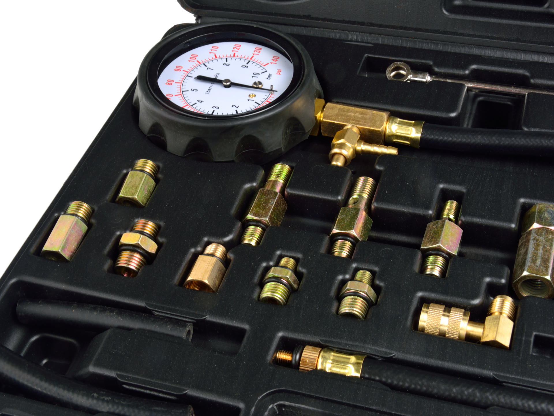 ÜZEMANYAG RENDSZER NYOMÁSMÉRŐ KÉSZLET