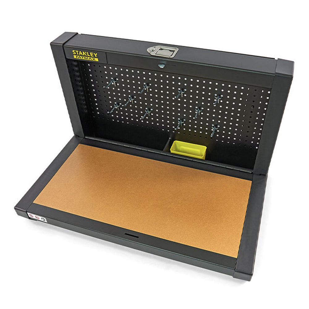 ÖSSZECSUKHATÓ MUNKAPAD - 900 X 450 X 450 MM STANLEY