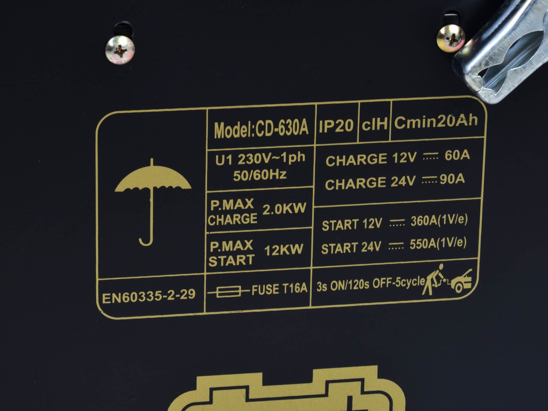AUTÓ AKKUMULÁTOR INDÍTÓ - TÖLTŐ EGYENIRÁNYÍTÓVAL