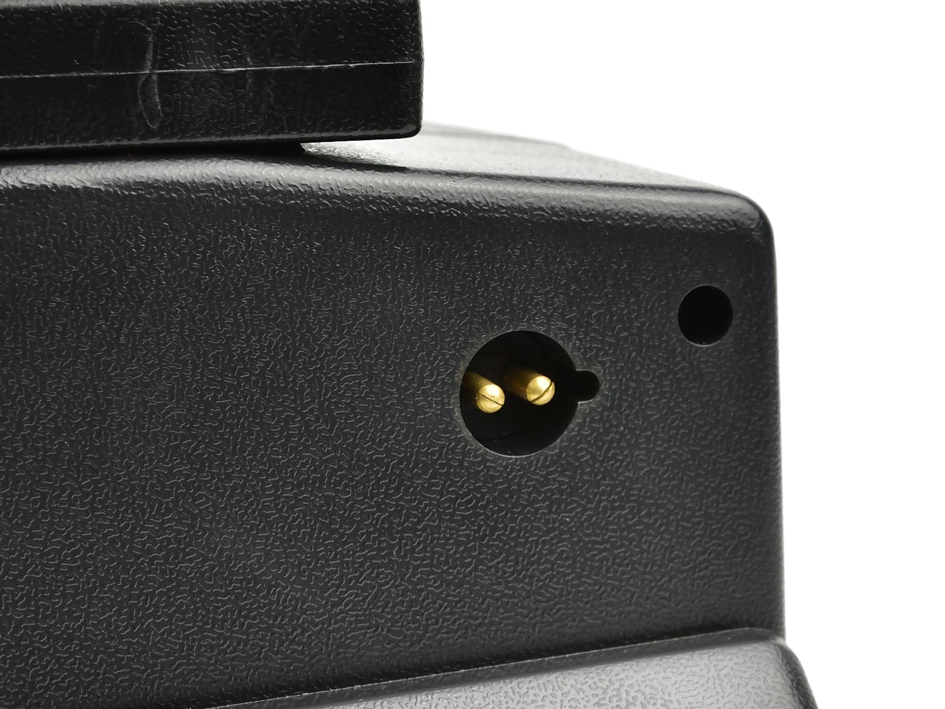 ELEKTROMOS CSÖRLŐ 12V 2000LB / 907KG