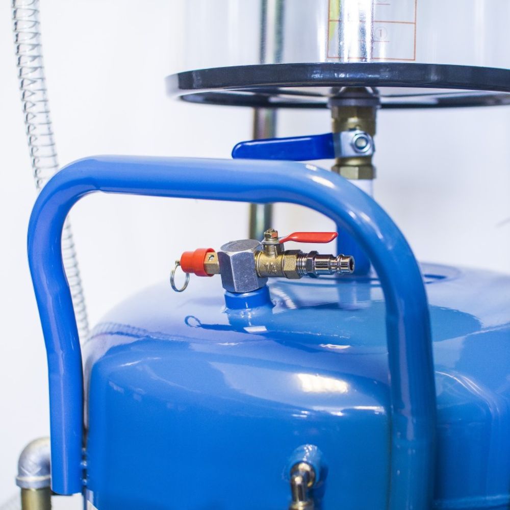 PNEUMATIKUS OLAJ LEERESZTŐ ELSZÍVÓ 80 L CASTEX