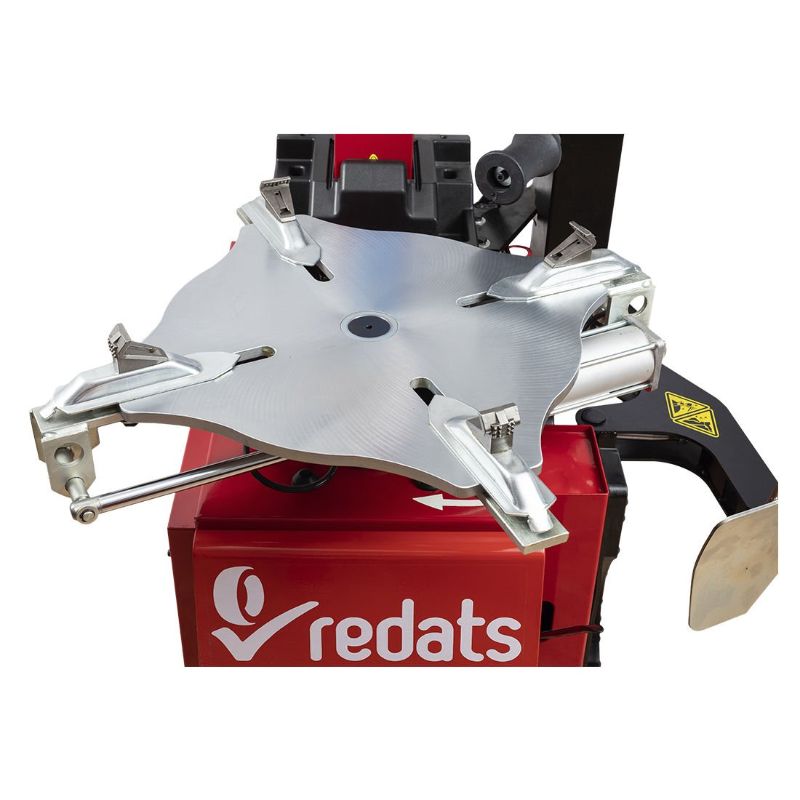 AUTOMATA CENTÍROZÓ + AUTOMATA GUMISZERELŐ + LÉGKULCS