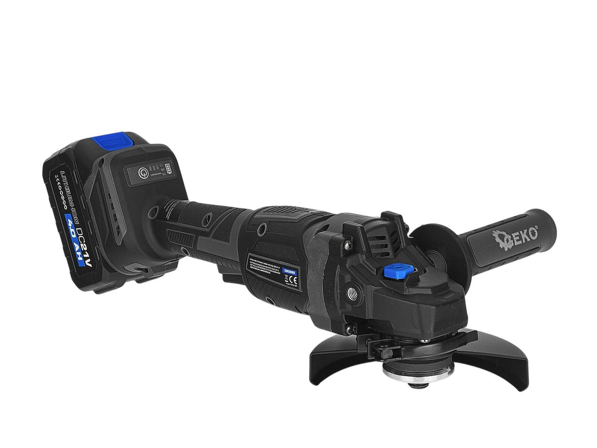 Akkumulátoros sarokcsiszoló 125 mm, 950 w, 21 v, 2 × 4 Ah GEKO