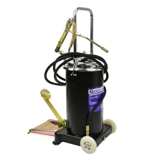 PEDÁLOS ZSÍRZÓPUMPA 15 L TARTÁLLYAL ÉS 4 M TÖMLŐVEL GEKO