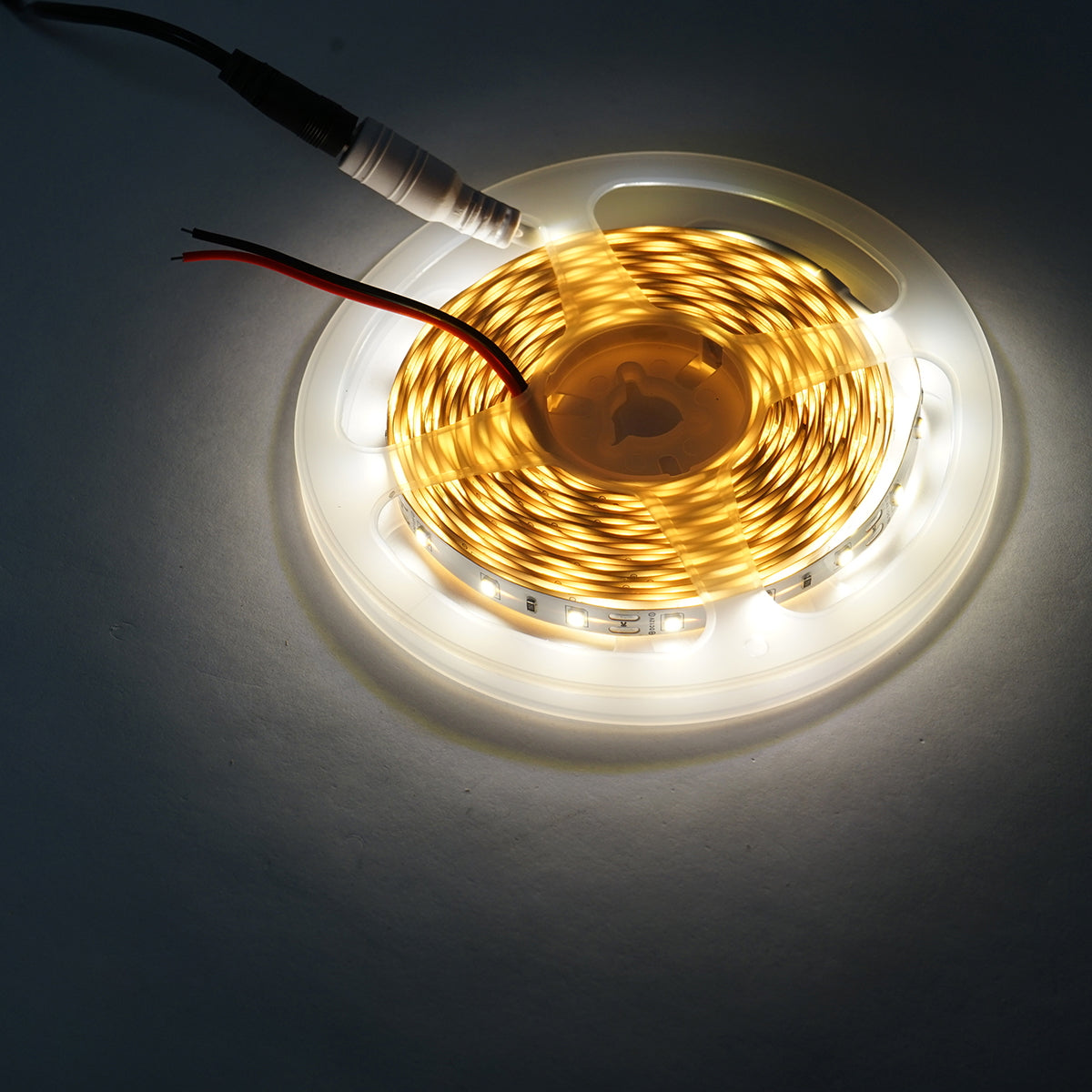 LED szalag 2835, 4.8W/m, 4000K, 12–220V, 5 m tekercs, 60 LED/m, IP20, Breckner Germany