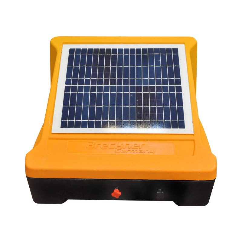 Impulzusgenerátor elektromos kerítéshez, 12 V, 4 Joule, 40 km hatótáv, 20 W napelemmel és 12 V / 12 Ah akkumulátorral, Breckner Germany