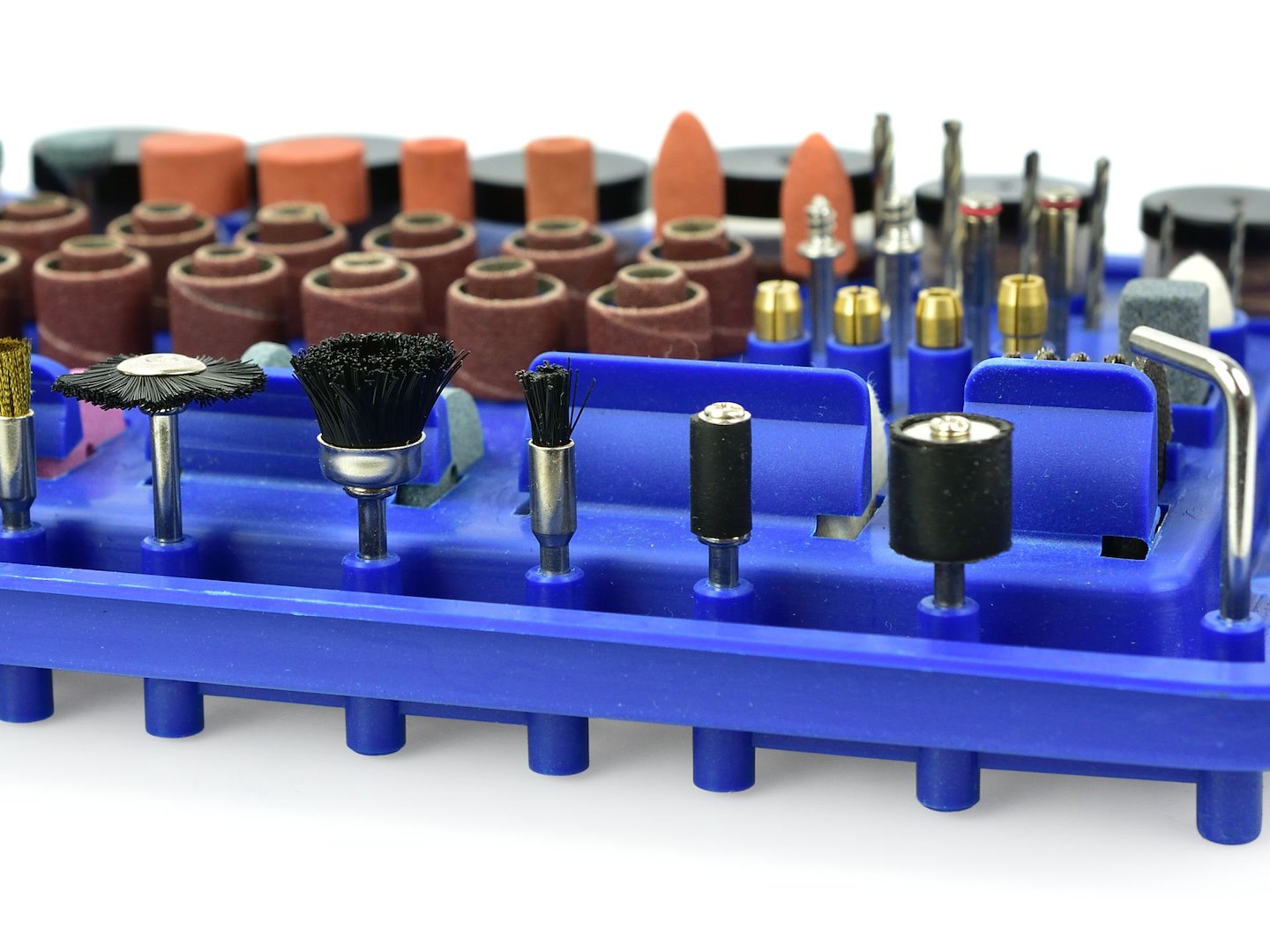 MINI KÉZI CSISZOLÓ KÉSZLET 222 DB 220 V GEKO