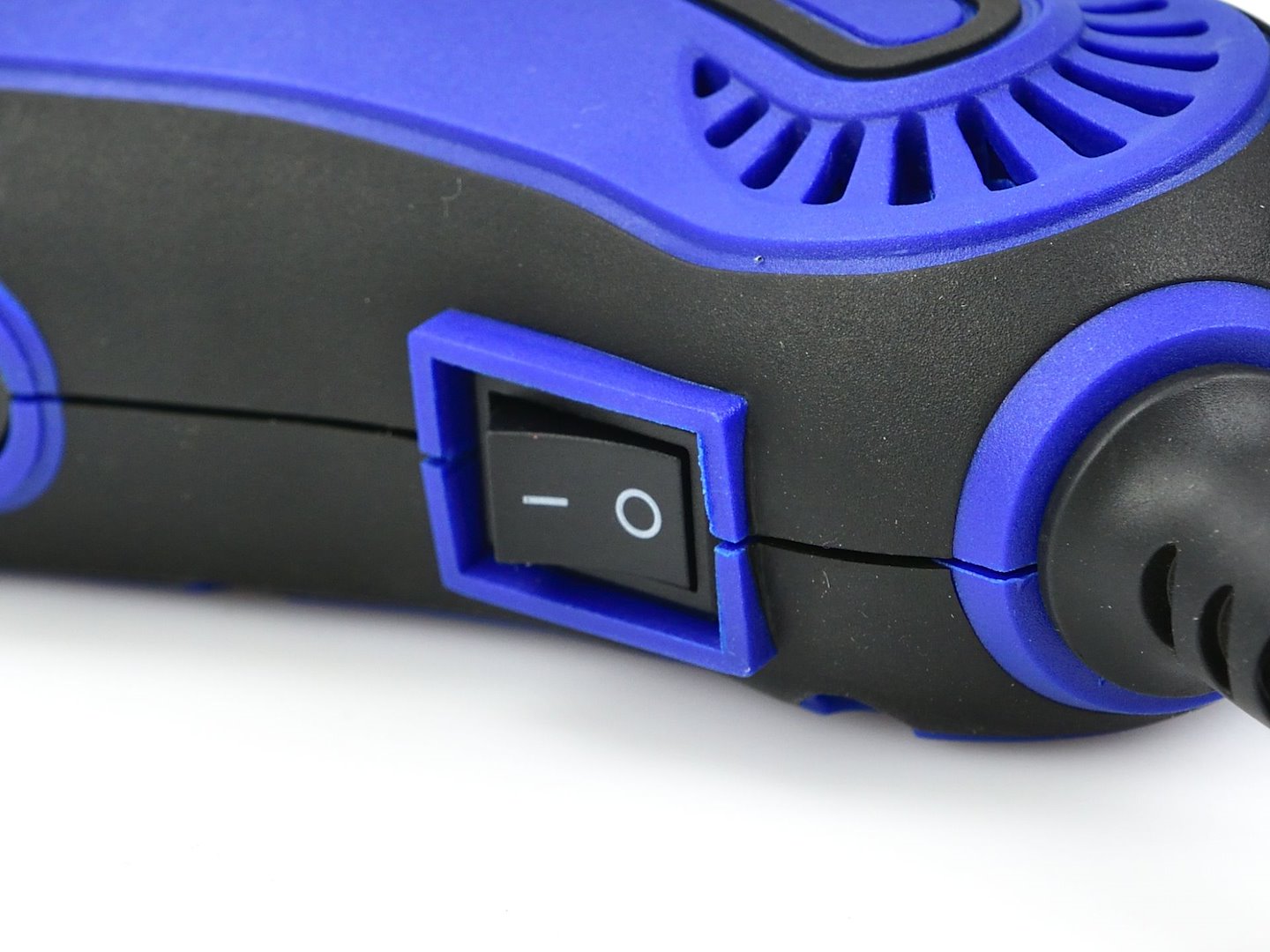 MINI KÉZI CSISZOLÓ KÉSZLET 222 DB 220 V GEKO