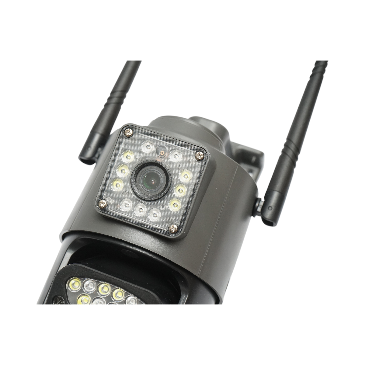 Smart-bulb LED kamera, dupla lencsés, 4 MP, 360° PTZ, WIFI 2.4GHz, E27 foglalat, mozgásérzékelő, iCSee alkalmazás