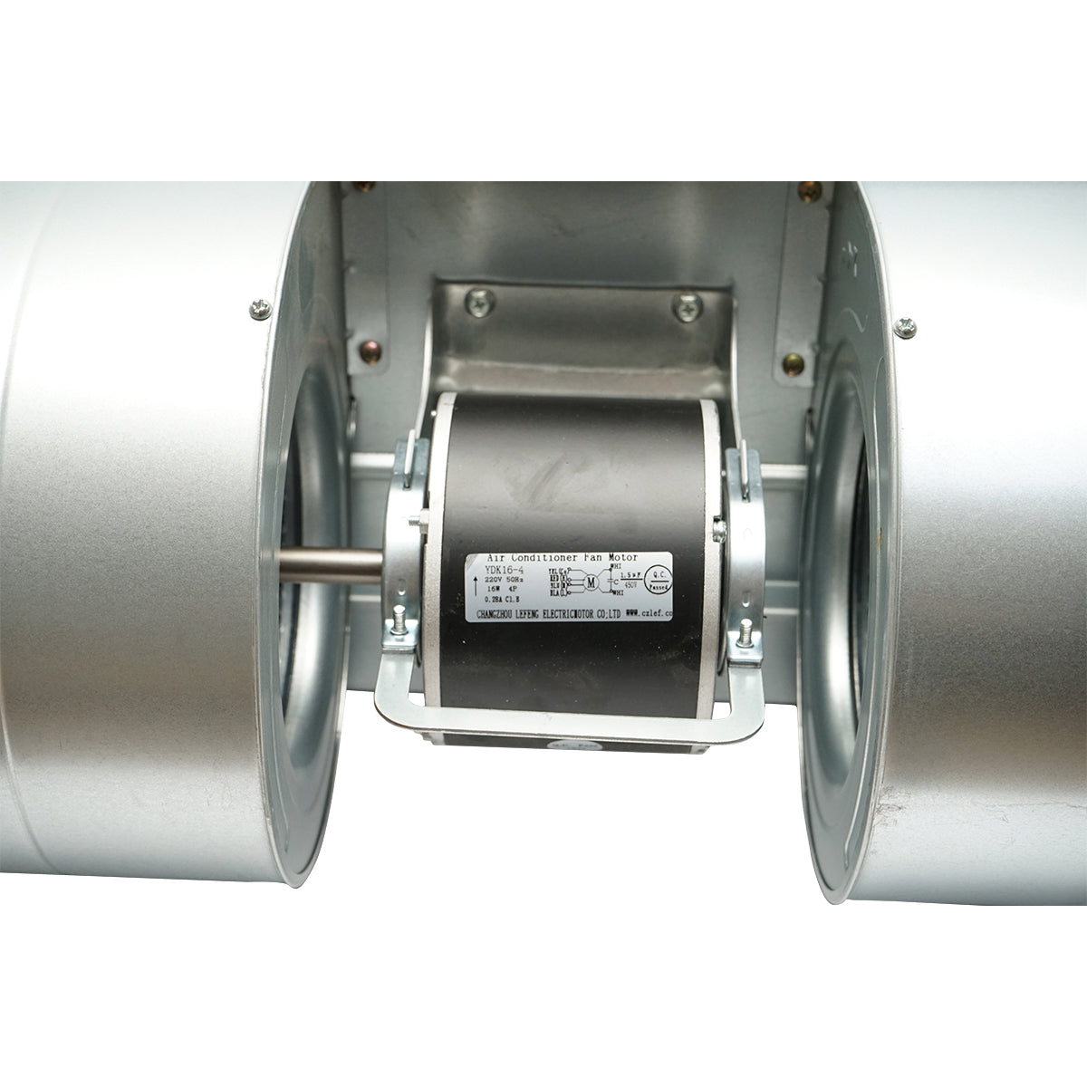 Ventilátoros konvektor (Fan Coil) 7/10.4 kW, csatornázható FP-136WA típus, mennyezeti, 2 csöves rendszer