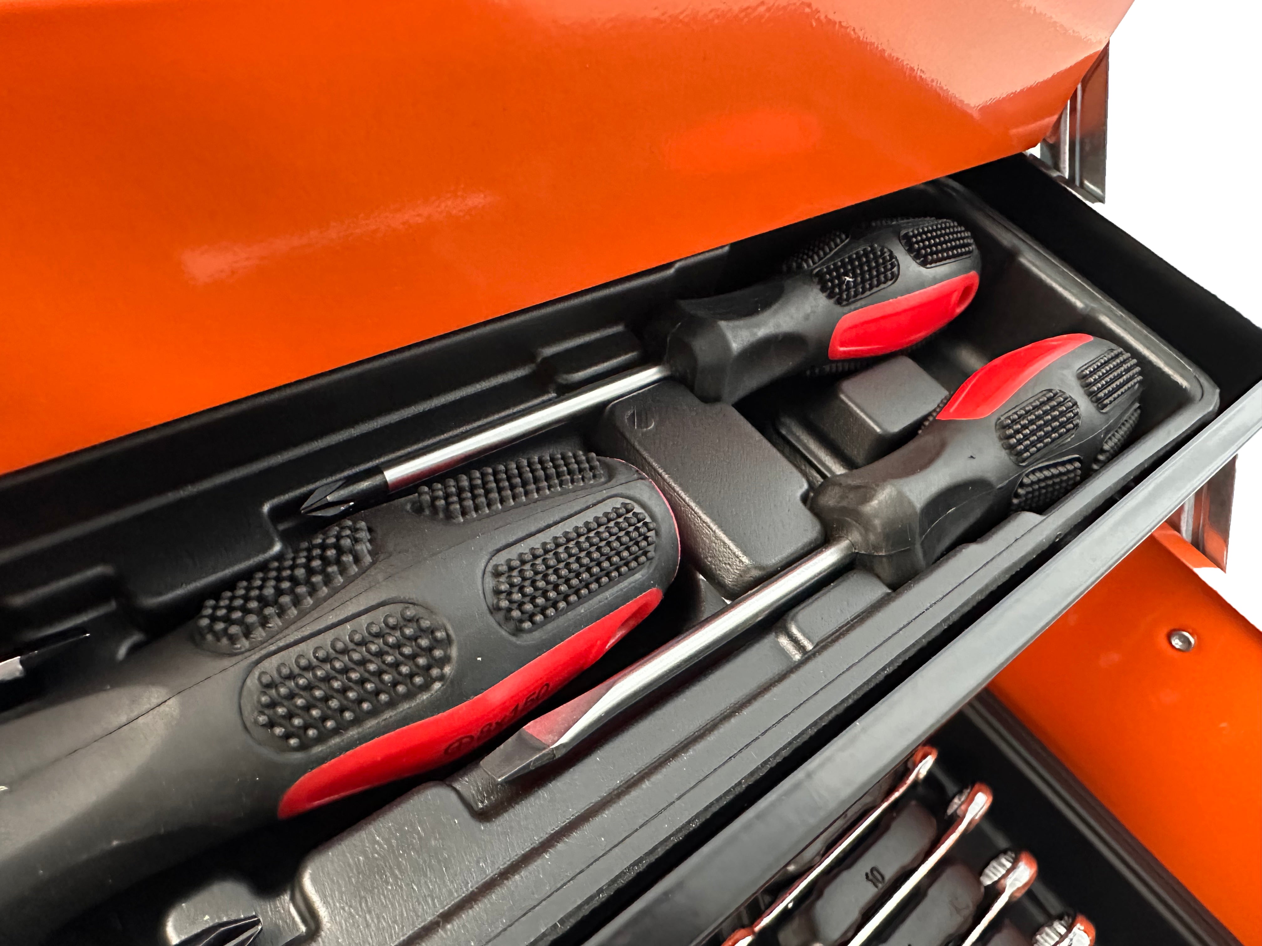 FÉM FELSZERELT SZERSZÁMOS LÁDA 85 DB GEBO TOOLS