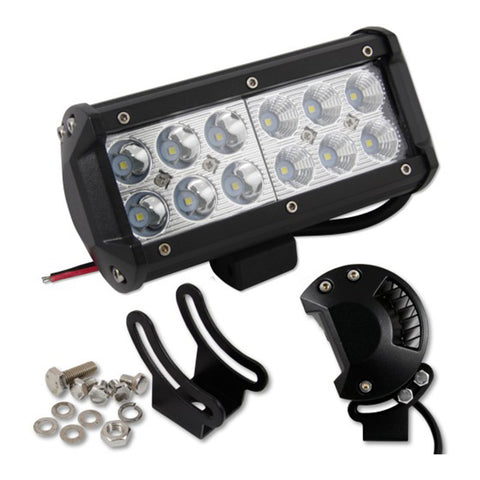OFFROAD AUTÓ LED REFLEKTOR 36W SMD 165MM