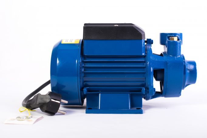 Felszíni szivattyú qb60 370 w 35l/perc