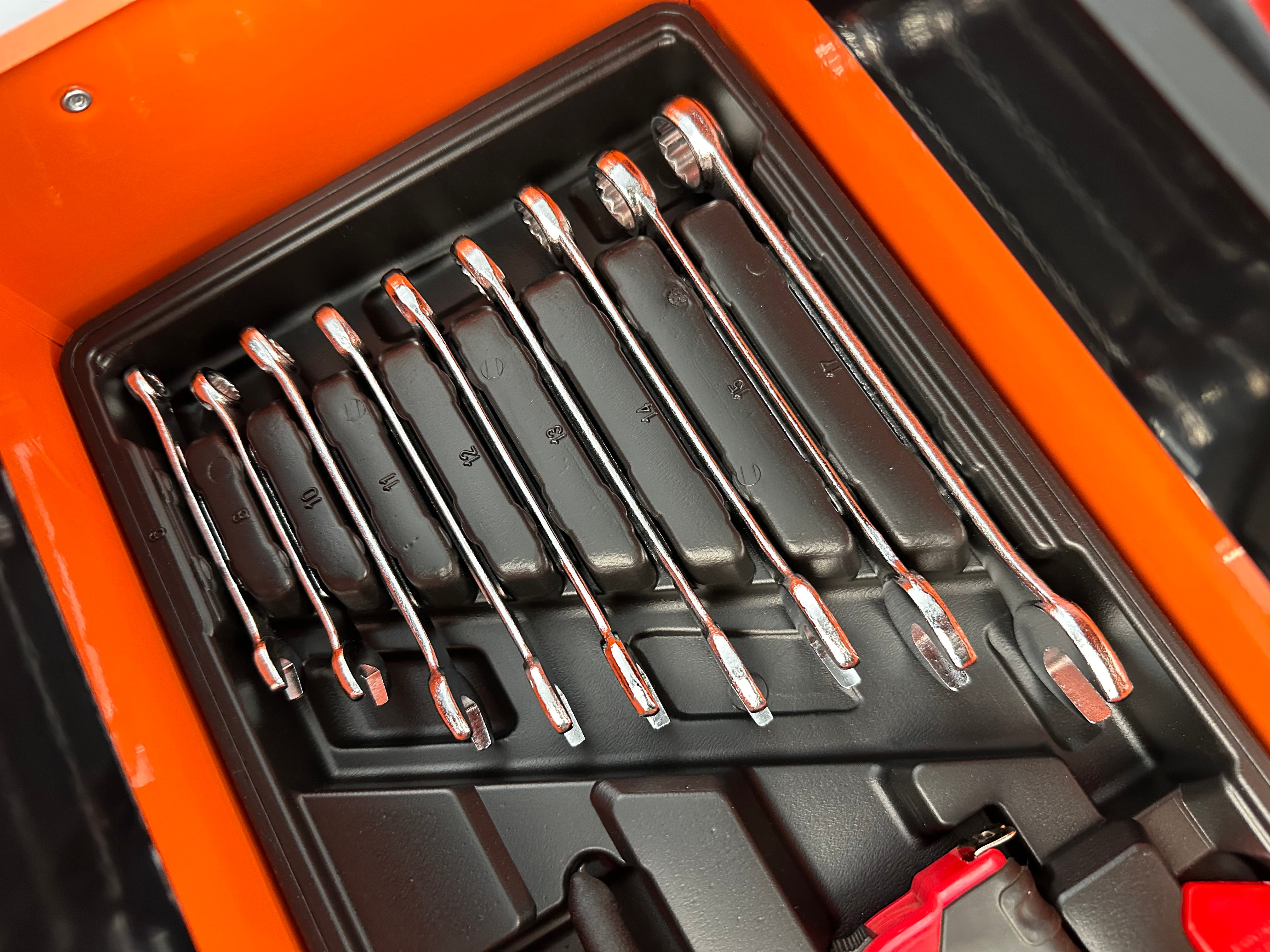 Fém felszerelt szerszámos láda 85 db GEBO TOOLS
