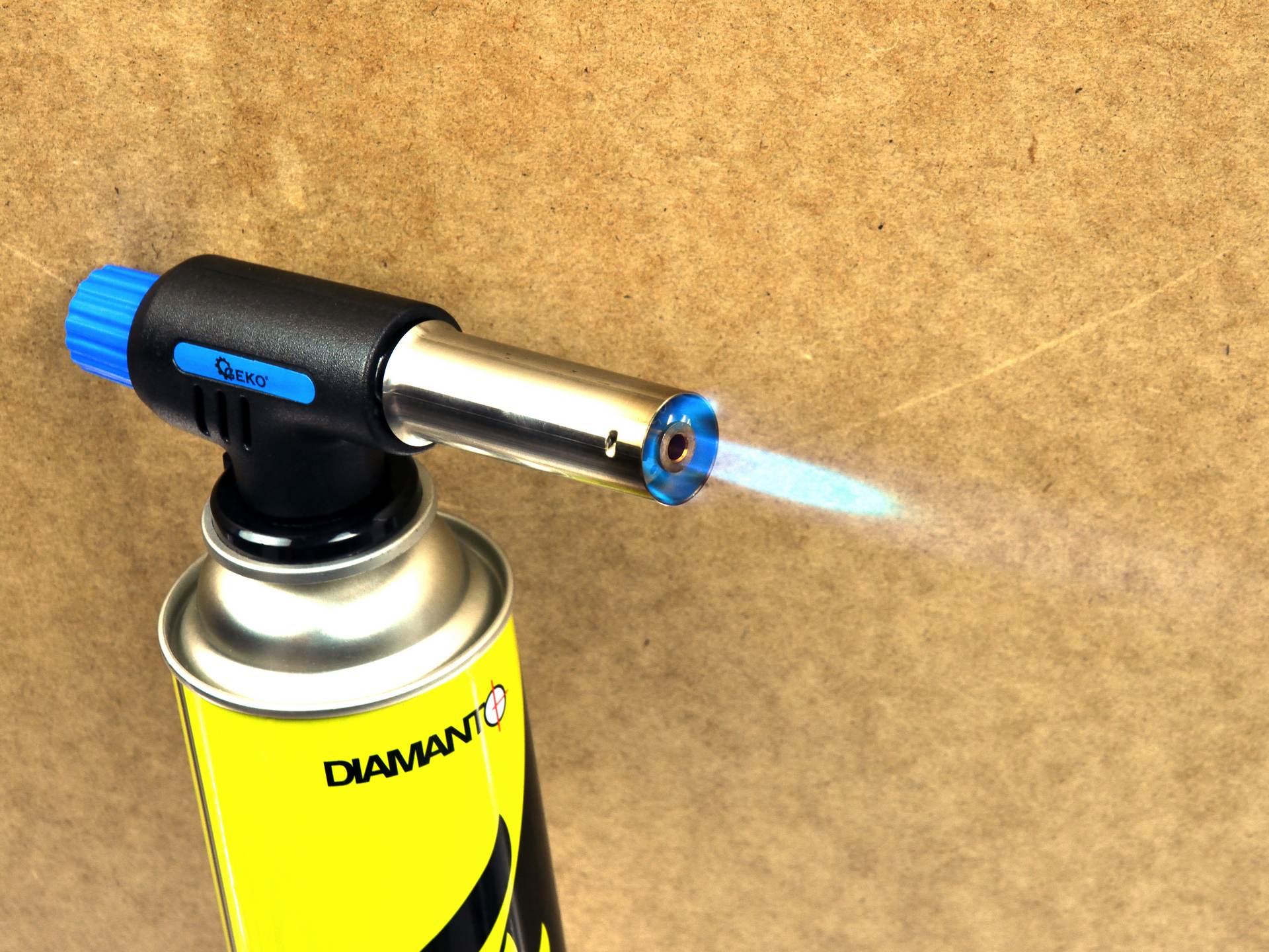 Gázforrasztó fej spray gázpalackhoz