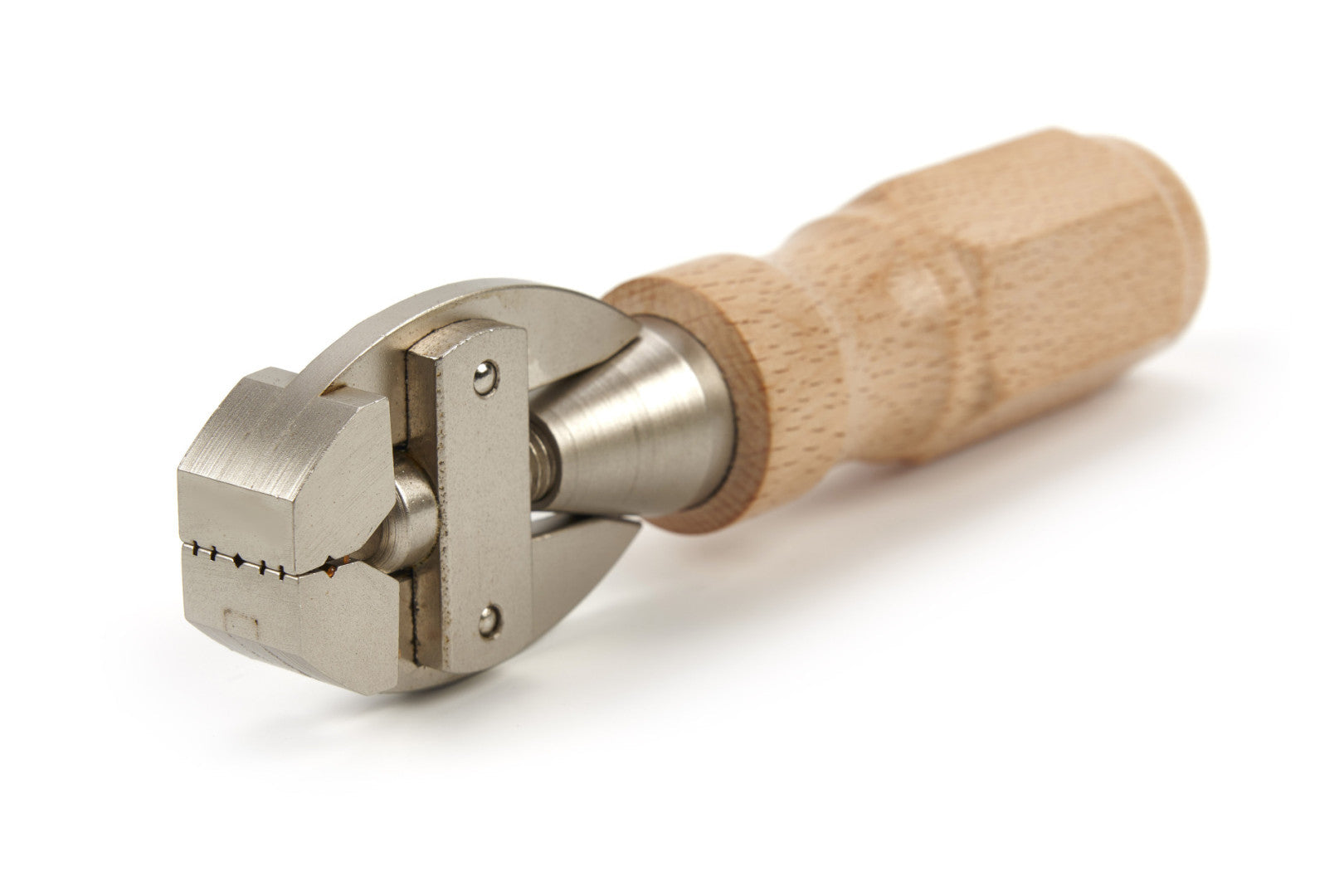 Kézi satu 140mm HBM