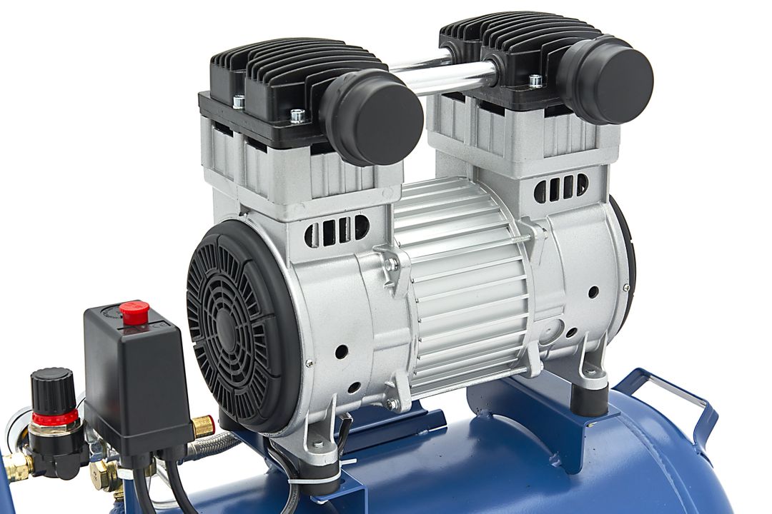 Olajmentes halk kompresszor 50l 1500W HBM